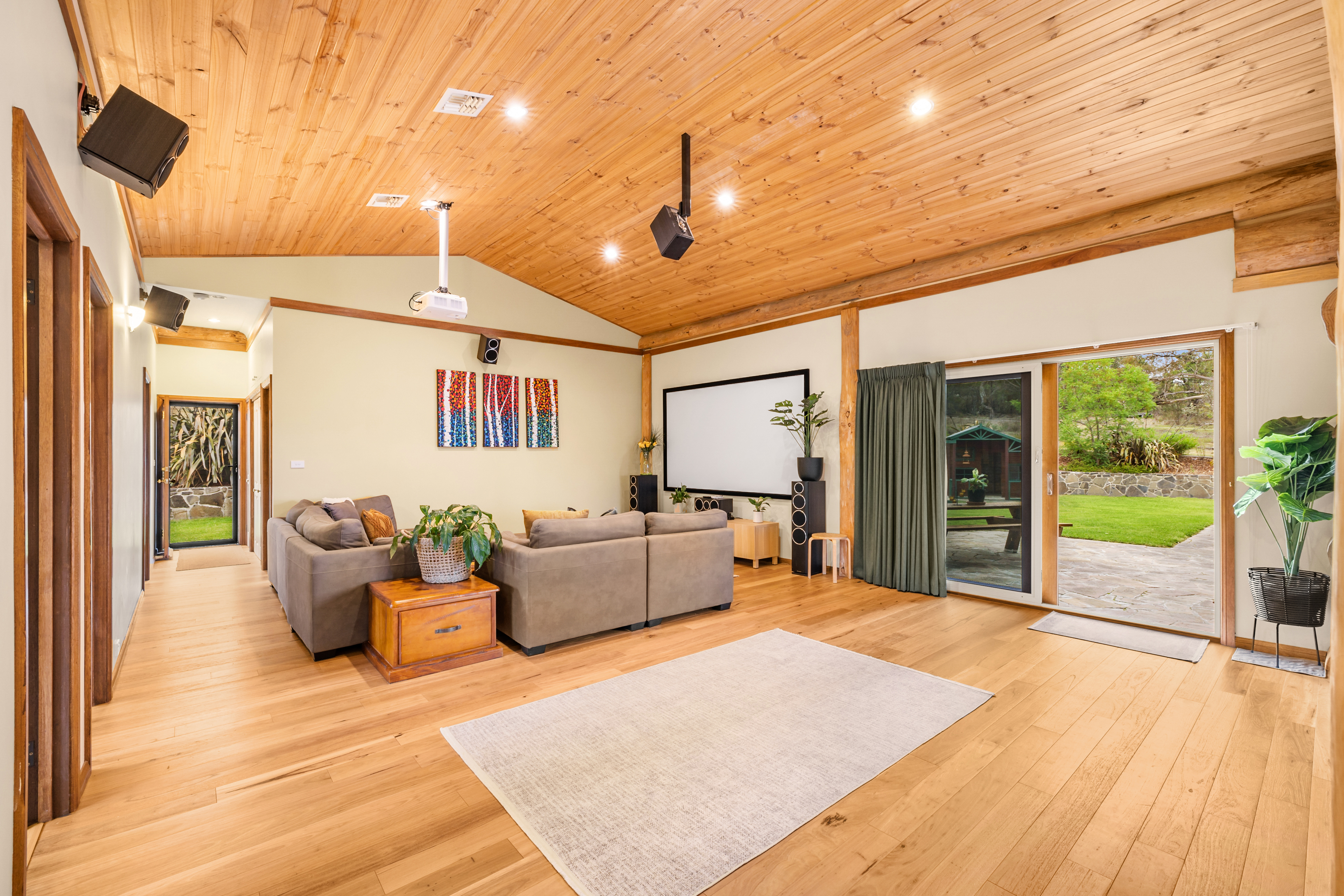 Ward Estate Agents 14