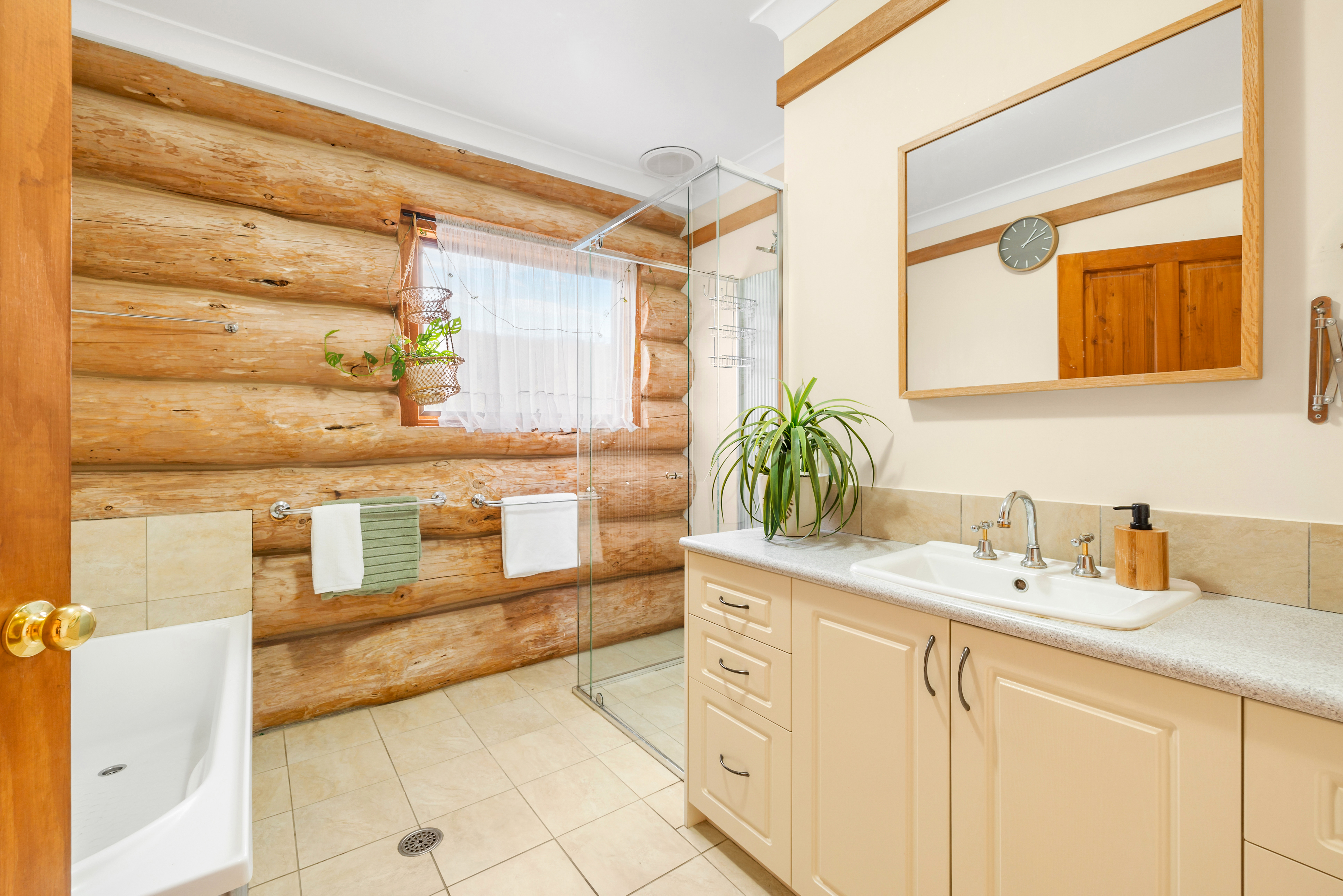 Ward Estate Agents 21