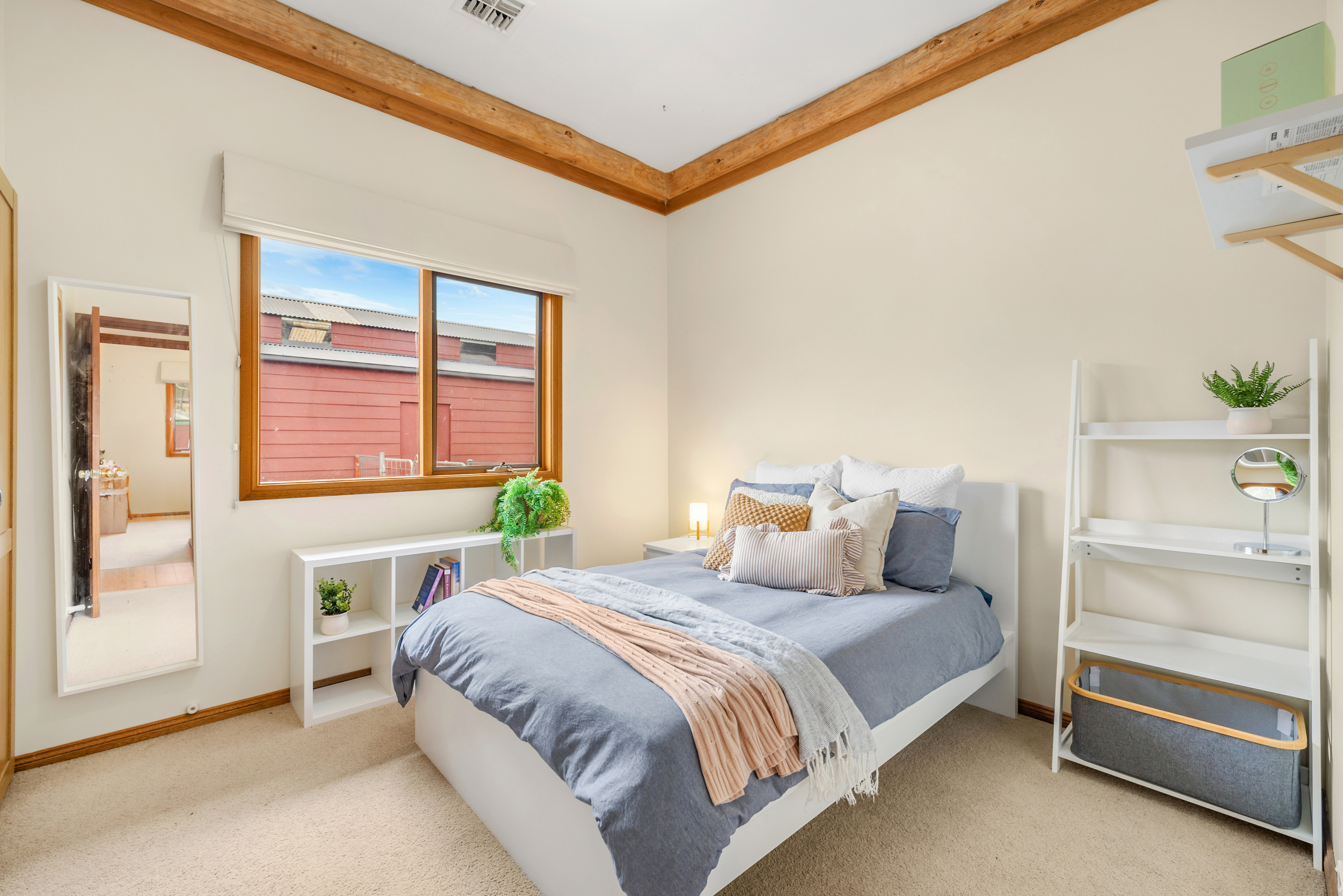 Ward Estate Agents 22